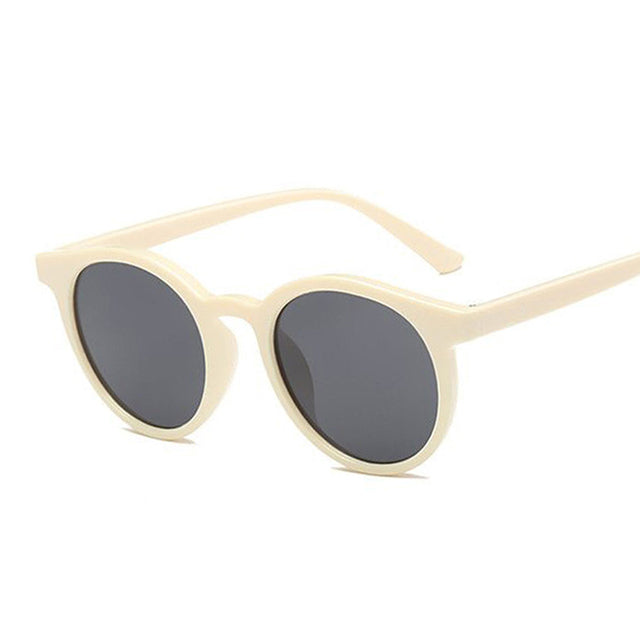 Women retro sunglasses