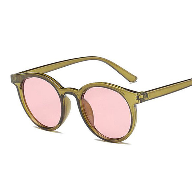 Women retro sunglasses